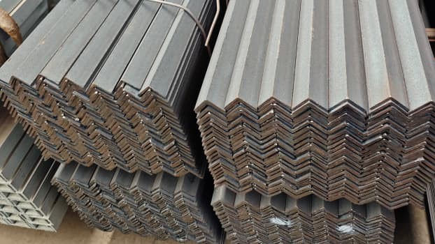 40×40×5 Black Steel Angle Weight Per Meter | Angle Bar Supplier 40×40×5 Black Steel Angle Weight Per Meter | Angle Bar Supplier